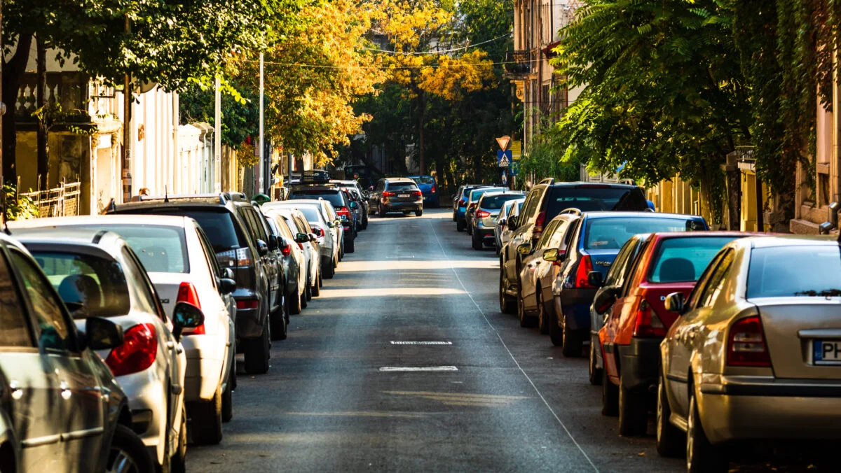Service-urile auto acuză Axeria că nu plătește daunele aferente polițelor RCA. Patronatul Operatorilor de Service Auto din România cere intervenția ASF