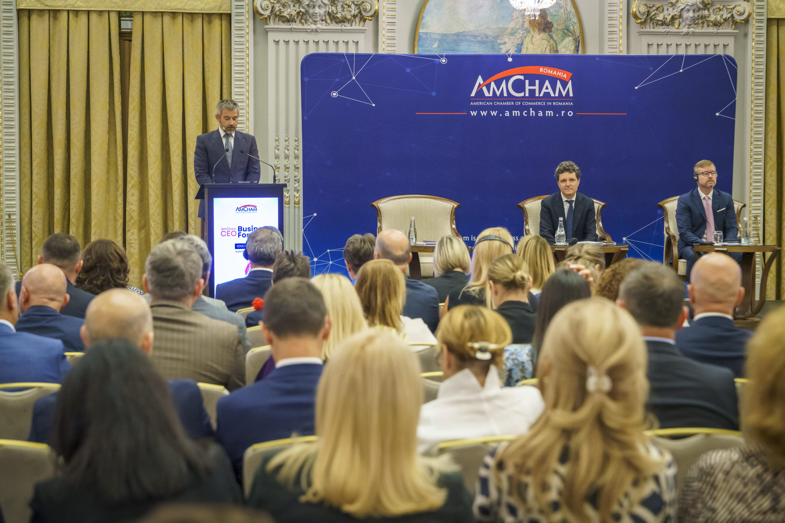  AmCham