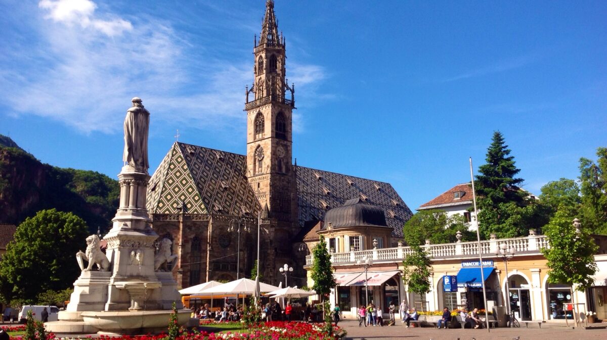Walther Square în Bolzano, Italia