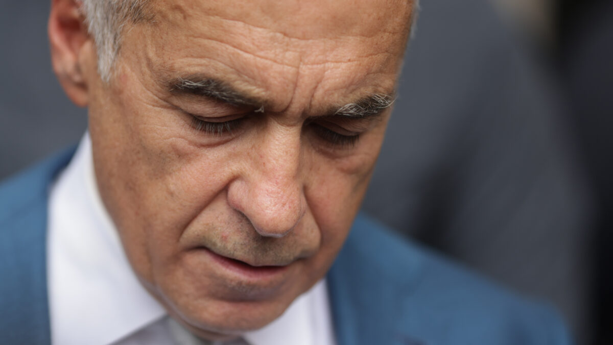 Călin Georgescu și Horațiu Potra, legături cu lumea interlopă. Șeful mercenarilor deține un arsenal în locuința sa