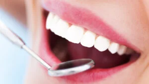 stomatolog, dentist