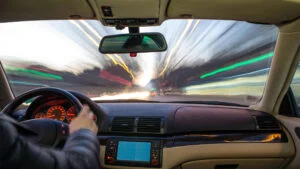 Cod Rutier 2025. Cu cât poți depăși viteza legală. Amenzi de până la 4.050 de lei