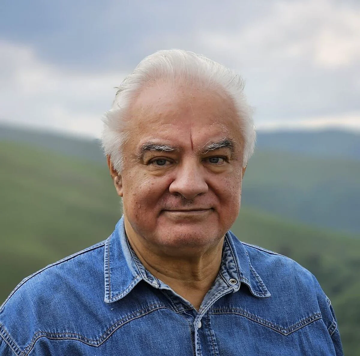 Eugen Rădulescu, consilierul guvernatorului BNR Mugur Isărescu