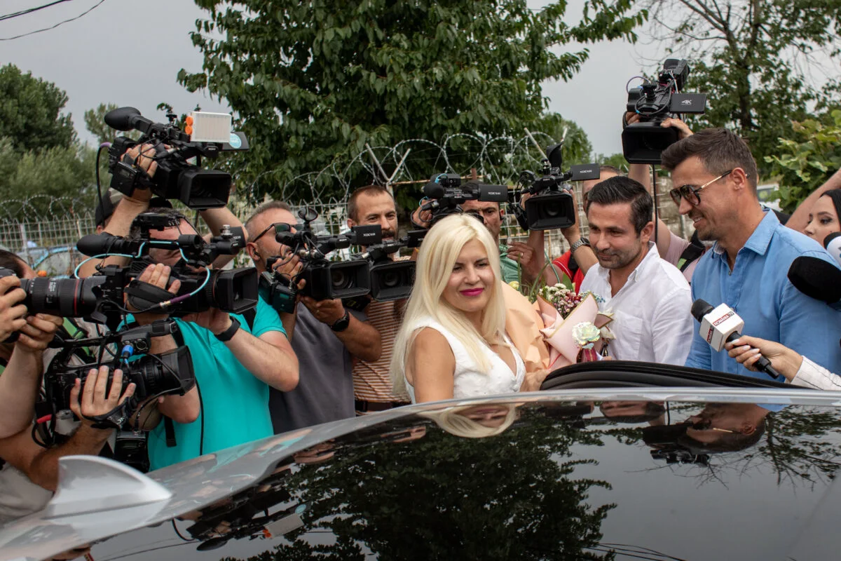 Ce se întâmplă cu afacerile Elenei Udrea după ce a ieșit din închisoare. Magistrații vor lua decizia