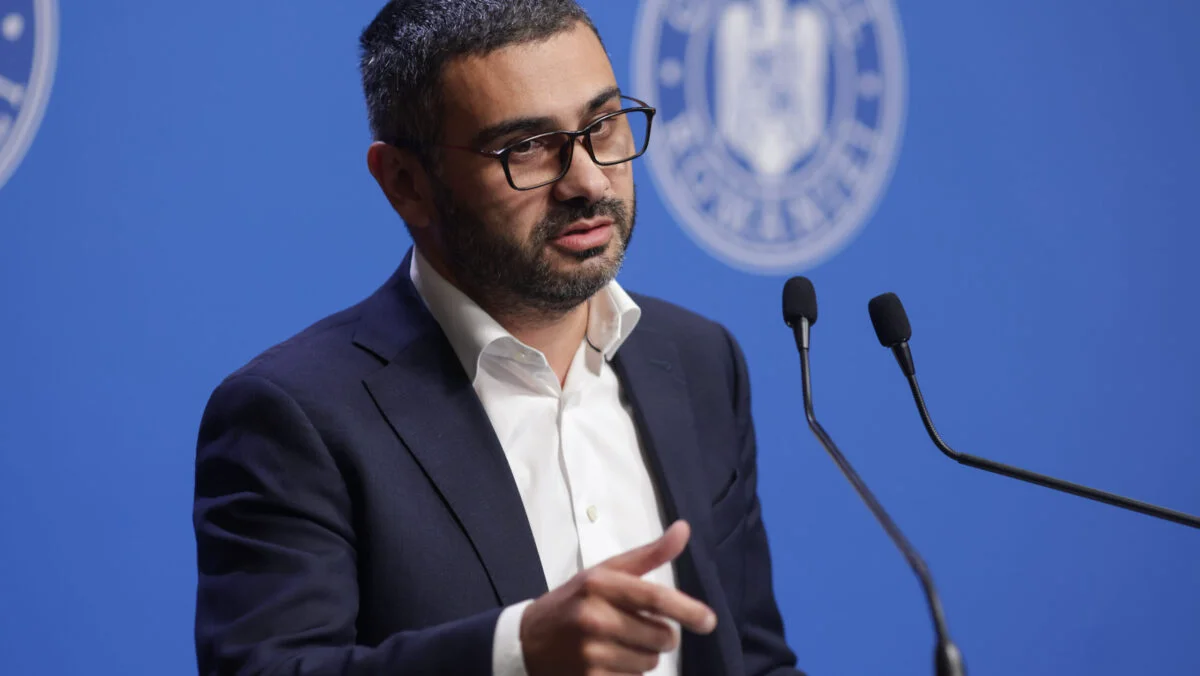 Ministrul Muncii anunță schimbări la Revisal. Reguli noi pentru angajatori și angajați. Modificările, la pachet cu amenzi de 20.000 de lei
