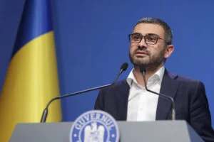 Ministrul Muncii promite stoparea muncii la negru. Inspectorii muncii vor fi dotați cu bodycam-uri