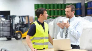 Fluctuația angajaților din transport și logistică, în scădere pe fondul incertitudinii economiei naționale
