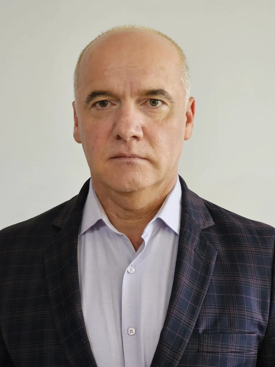 ELCEN anunță numirea unui Director General interimar. Cine este Mihai Volf, Director Juridic și Achiziții al ELCEN
