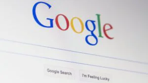 Google, amendat cu 2,95 miliarde de euro pentru încălcarea normelor de concurență în publicitate online