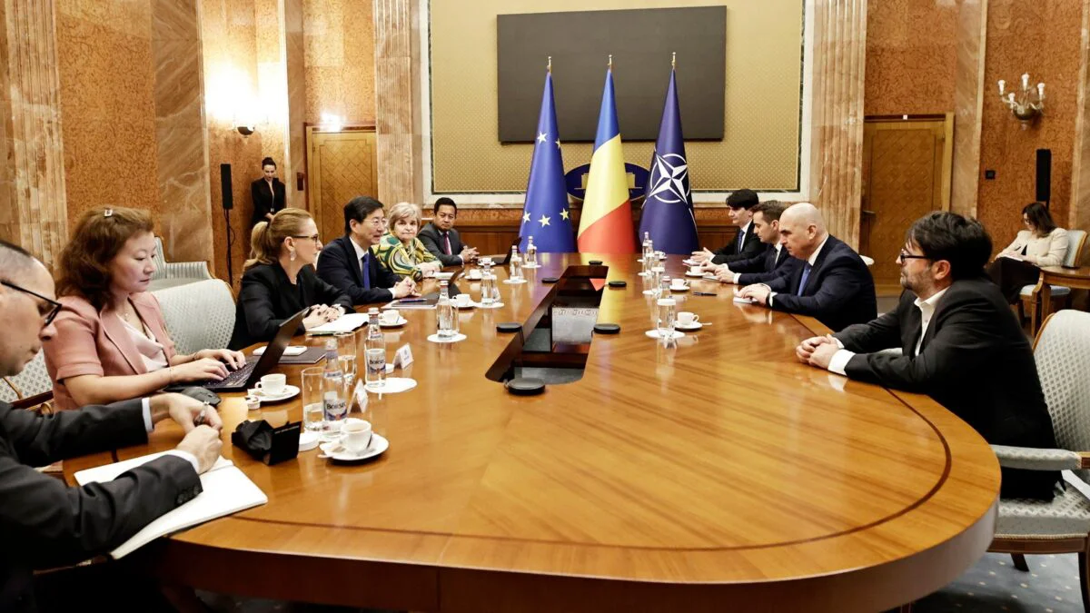 Guvernul Bolojan si delegatia FMI