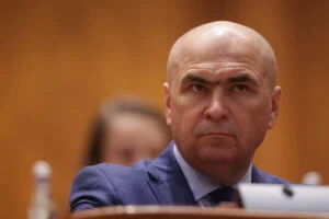 Dezbatere și vot asupra celor patru moţiuni de cenzură depuse de AUR, S.O.S România şi POT