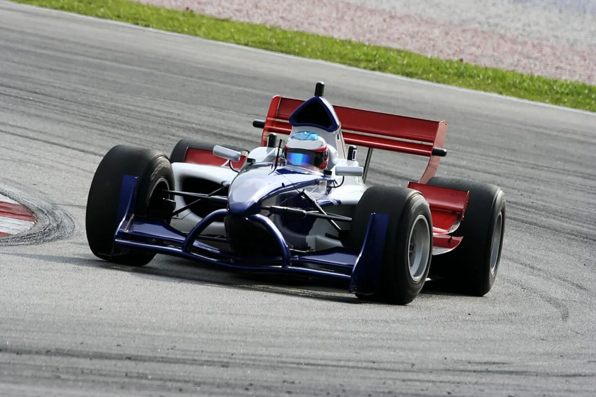 Mamaia a devenit capitala motorsportului. Adrenalină și distracție, chiar acum, la malul mării!