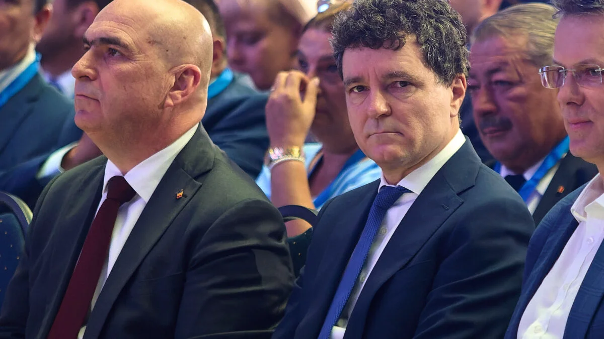 Nicușor Dan: Ilie Bolojan nu trebuie să demisioneze, dacă reformele vor fi declarate neconstituționale. Nu voi numi un premier de la AUR