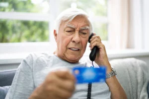 pensionari, londa, banca,numerar