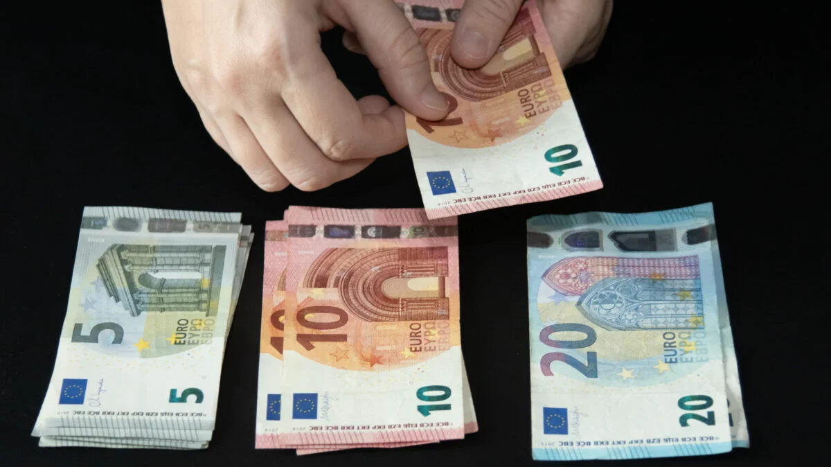 salarii