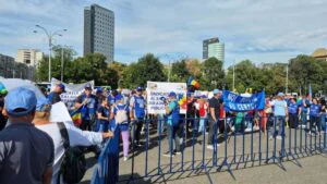 Sindicalistii din administraţia publică, protest în Piaţa Victoriei