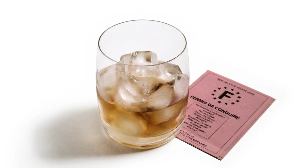 Șoferii nu pot păcăli fiola. Avertisment de la medic. În cât timp dispare complet alcoolul etilic din sânge