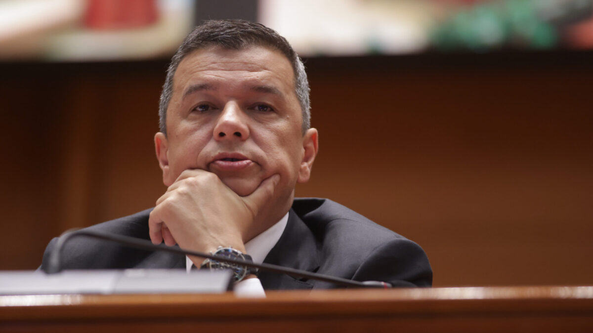 Grindeanu nu e de acord cu restructurările în administraţie: Îi treci în şomaj şi vor însemna iarăşi cheltuieli pentru stat