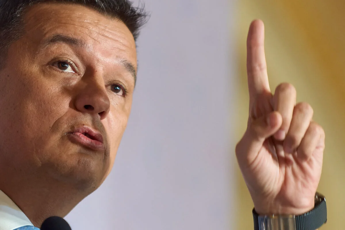 Sorin Grindeanu a prezentat planul PSD de relansare economică PSD anunță sprijin pentru companii și tineri
