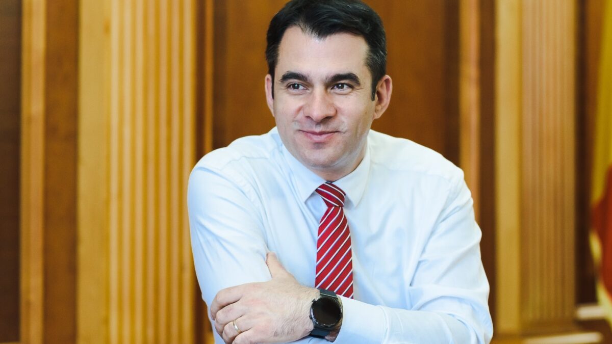 Ștefan Palarie, USR