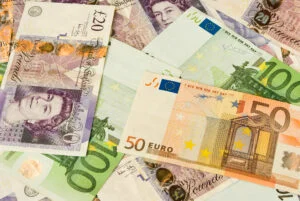 Contrast economic în Europa Criză în Franța și Germania, stagnare în Italia și Polonia, creștere în Spania