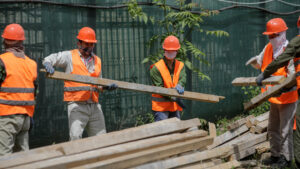 muncitori asiatici Bucuresti, muncitori straini