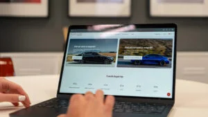 plus-auto, platforma-auto