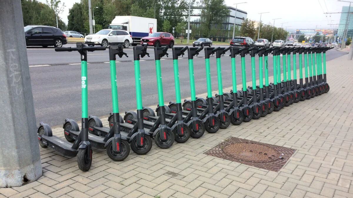 Trotinetele electrice, complet interzise. Niciun adult sau copil nu le mai poate folosi. Ordin într-un mare oraș din România