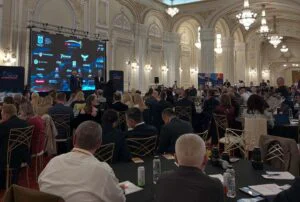 RePatriot a organizat în ziua de joi, 2 octombrie, Gala „Top 100 Români de Pretutindeni – Ediția a VIII-a” în cadrul evenimentului RePatriot Summit