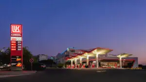 Activele Lukoil scad brusc după anunțul vânzării. Decizia rușilor după sancțiunile SUA