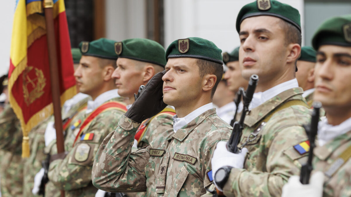 Armata voluntară a fost aprobată. Proiectul a primit undă verde de la Camera Deputaților și merge la Senat