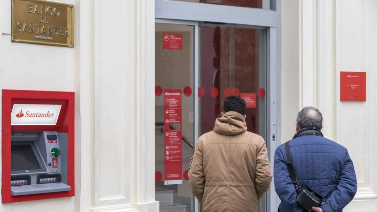 Cât pot încasa românii din Spania la pensie. Banii pe care îi primesc dacă au lucrat pe salariul minim