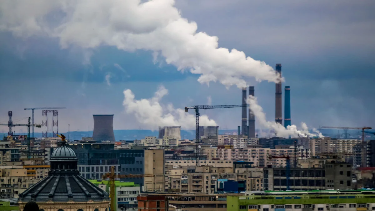 Cel mai poluat aer din UE se respiră în România. Suntem pe locul 6 în UE la numărul de decese cauzate de boli ale sistemului respirator