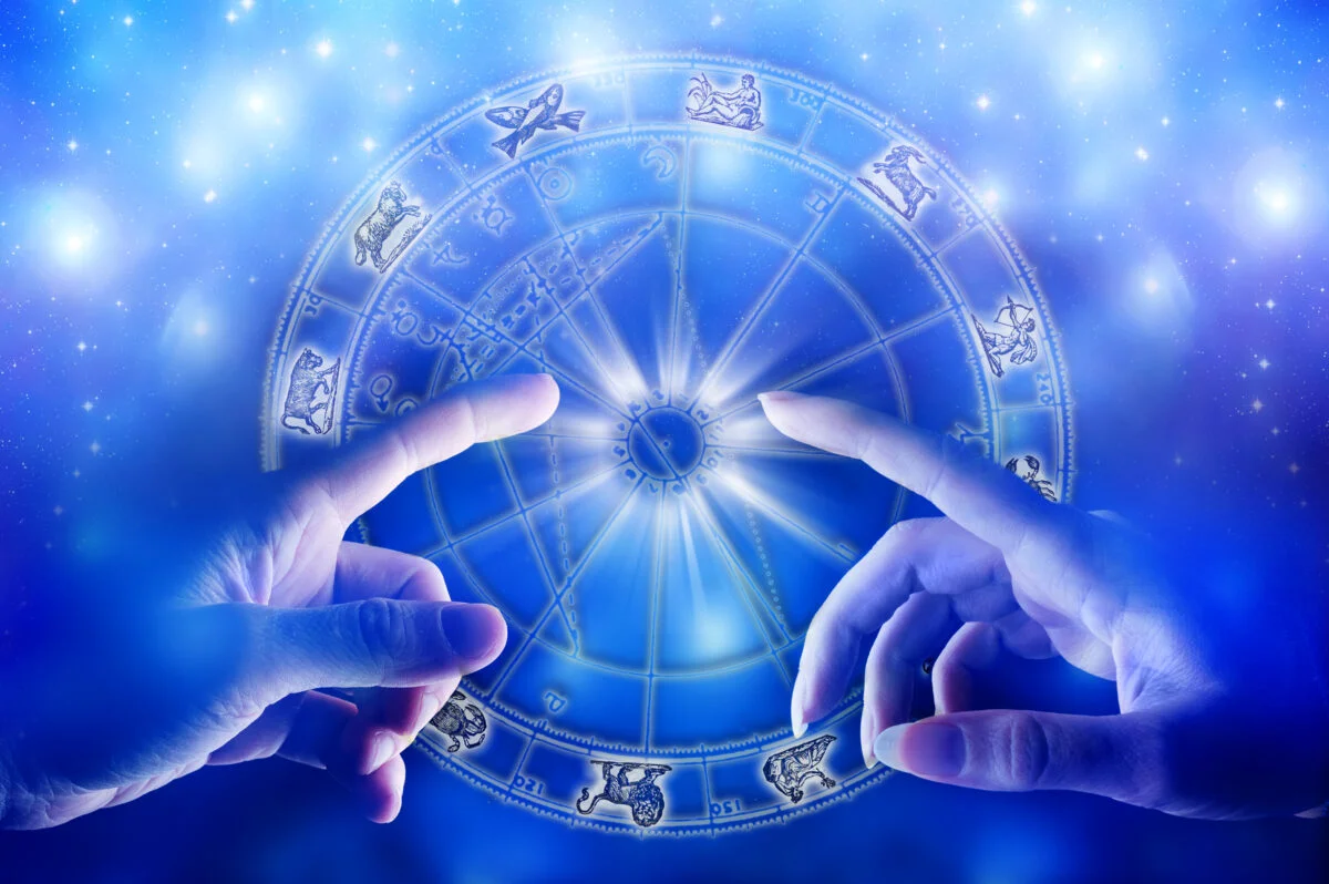 Horoscop marți, 7 octombrie 2025. Ziua schimbărilor neașteptate. Zodia care va avea parte de dialoguri ce deschid noi orizonturi