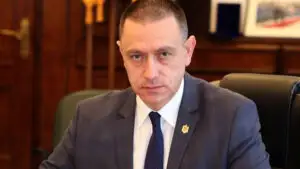 Fifor denunță reforma lui Bolojan: Reducerea posturilor din școli, un atentat la educația românilor