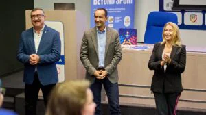 Nadia Comăneci a înmânat diplome tinerilor sportivi din România și Moldova. Evenimentul a fost organizat de COSR