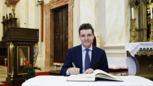 România se aliniază standardelor OCDE. Nicușor Dan a promulgat legea