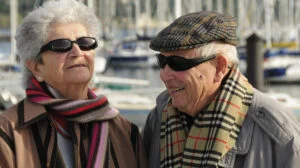 Pensionarii câștigă acum mai mult decât angajații