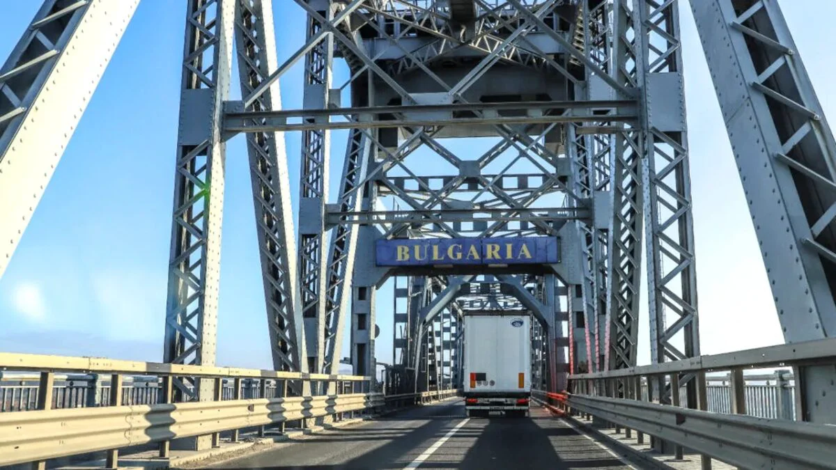 Circulația va fi suspendată temporar pe Podul Prieteniei Giurgiu-Ruse: Rute alternative recomandate