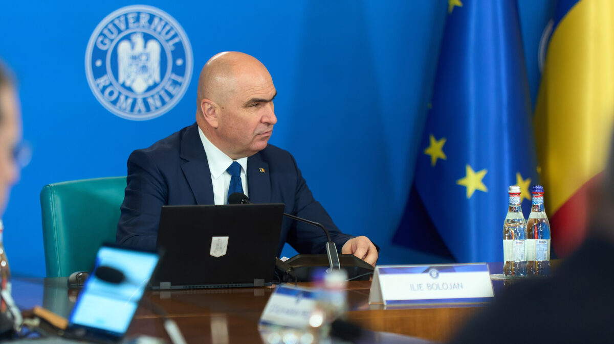 Premierul Bolojan: Impozitul pe cifra de afaceri trebuie reanalizat. Să-i penalizăm pe cei care abuzează, dar în acelaşi timp să nu penalizăm investiţiile