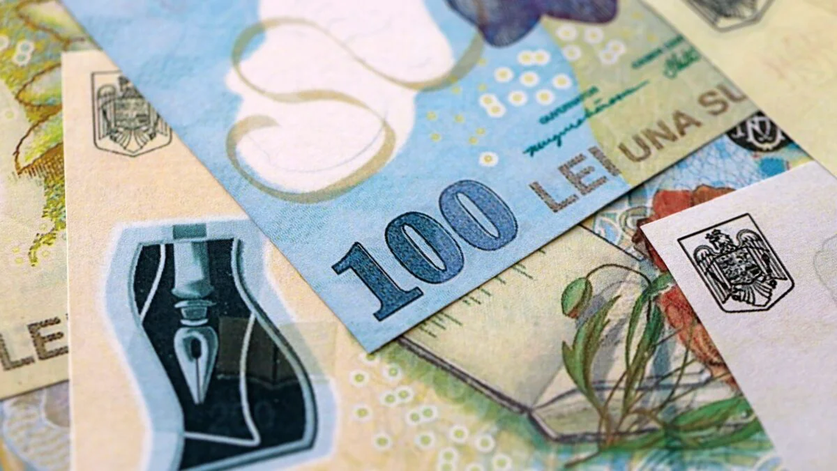 Puterea de cumpărare a românilor, erodată de inflație și taxe majorate. Profesor ASE: În termeni reali, salariul nostru a scăzut cu 5,5%