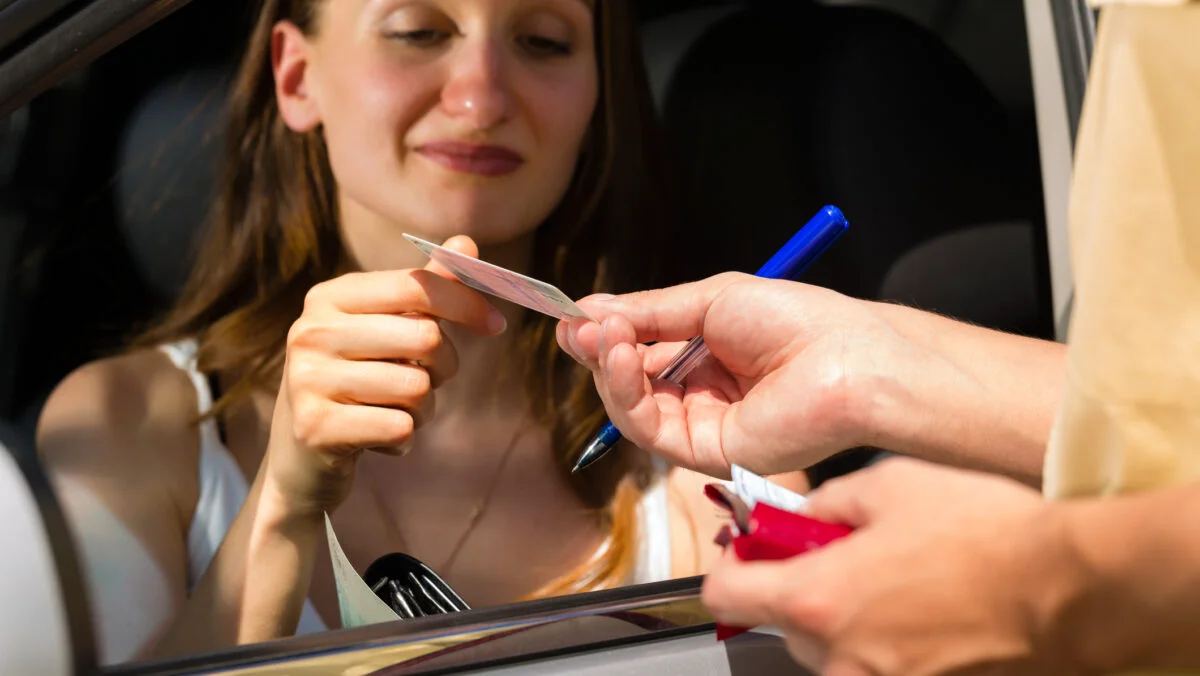 Țara din UE care va introduce permisul de conducere digital până la sfârșitul anului 2026. Se fac teste deja