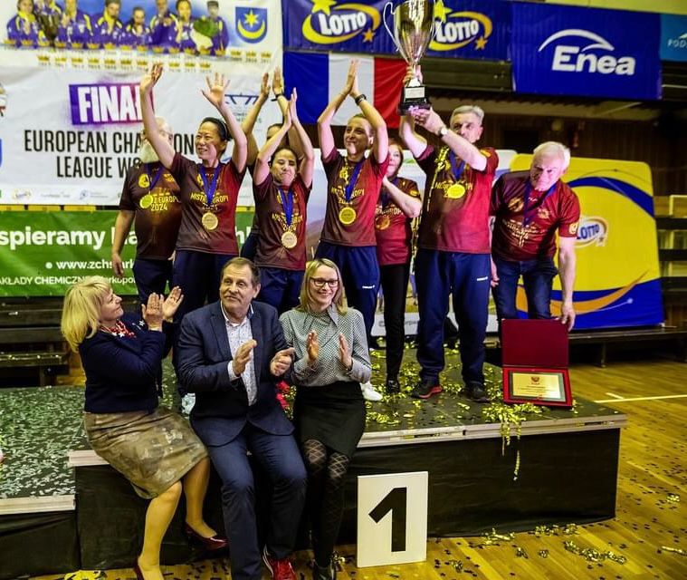 Românca are 5 titluri de Champions Legue câștigate la tenis de masă