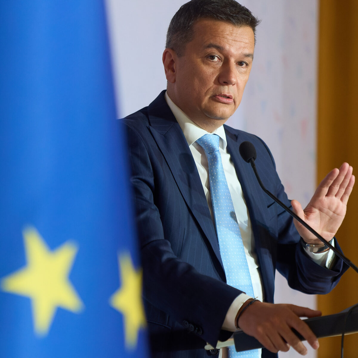Sorin Grindeanu critică direcția guvernării: Guvernezi ca oamenii să ducă o viaţă mai bună, nu guvernezi pentru nişte tabele în Excel