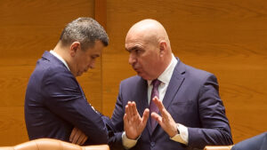 Sorin Grindeanu, Ilie Bolojan. Proiectele PSD provoacă reacții în lanț. AUR susține social-democrații, PNL și USR fac front comun