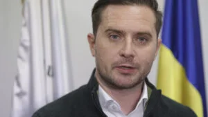 Taxa de centru nu se poate introduce acum. Stelian Bujduveanu Nu vrem taxă de centru până nu rezolvăm parcările și transportul în comun