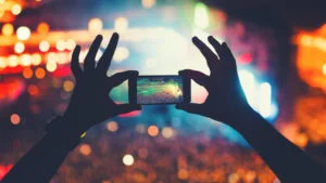 Telefoane pentru fotografii și filmări. Cele mai bune modele din 2025