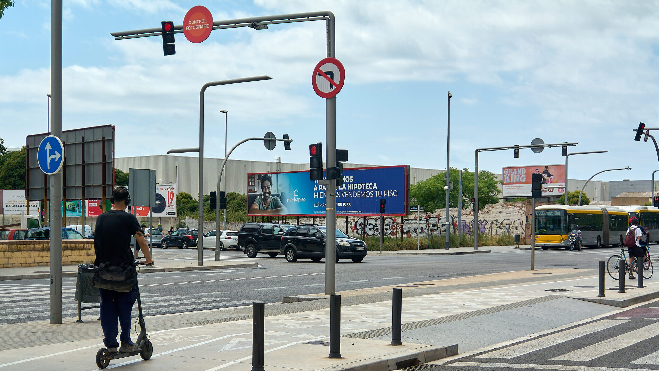 A fost introdus nou indicator rutier. Conducătorii auto, induși în ...