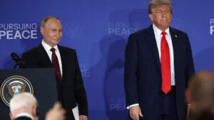 Kremlinul neagă anularea întâlnirii Putin–Trump și condamnă sancțiunile SUA Rusia vrea totuși relații prietenoase