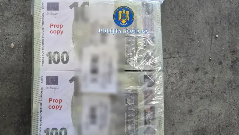 banii de recuzita